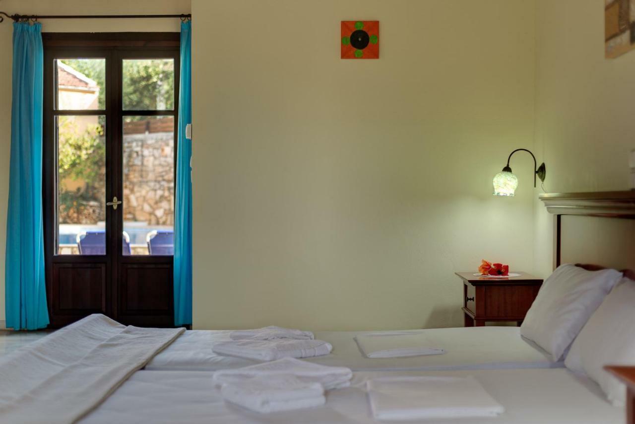 Iliopetra Aparthotel Douliana Buitenkant foto