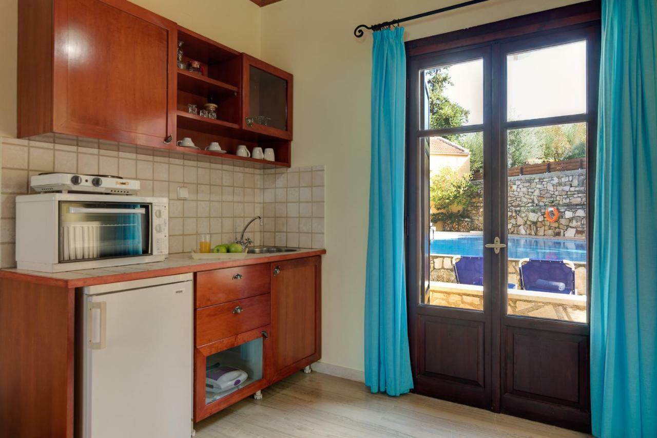 Iliopetra Aparthotel Douliana Buitenkant foto
