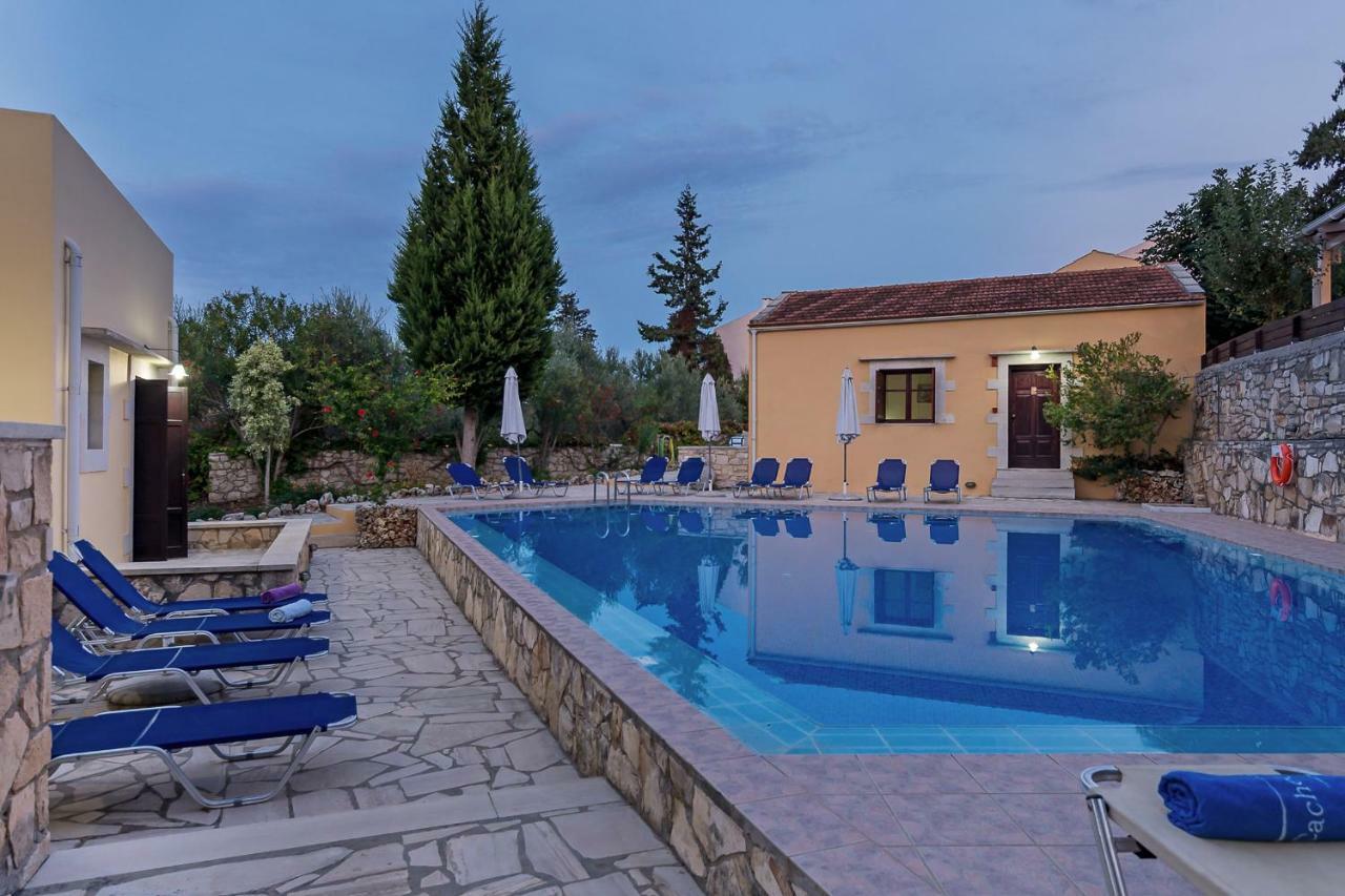 Iliopetra Aparthotel Douliana Buitenkant foto