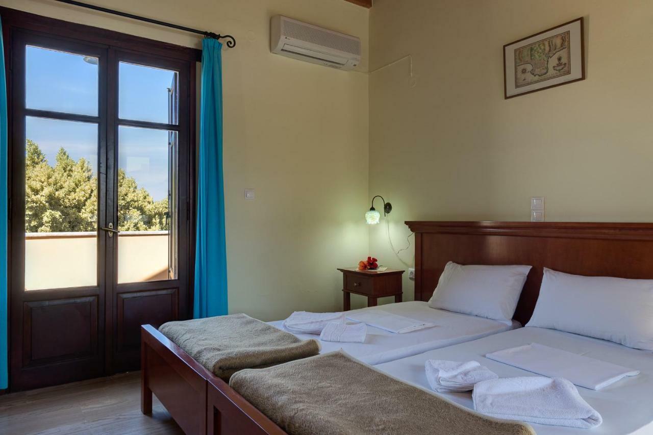 Iliopetra Aparthotel Douliana Buitenkant foto