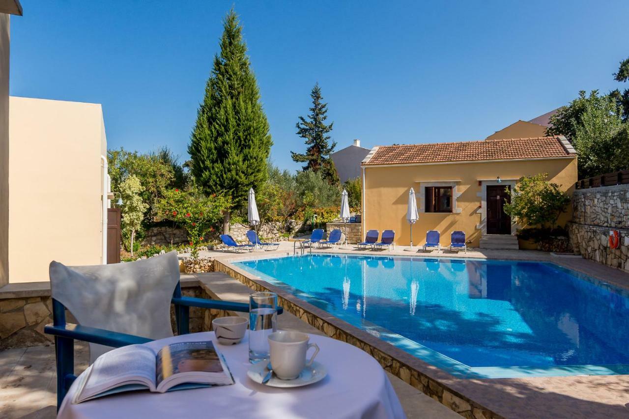 Iliopetra Aparthotel Douliana Buitenkant foto