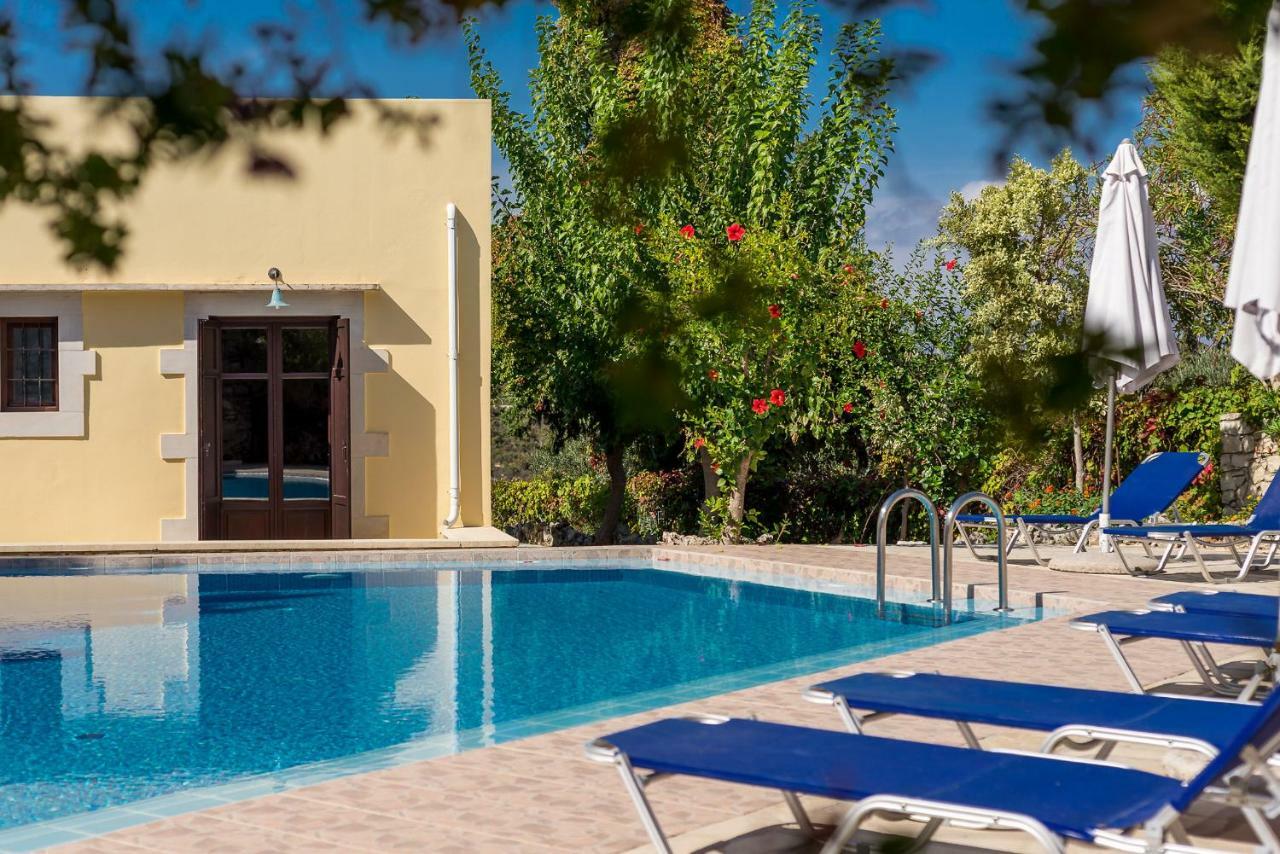 Iliopetra Aparthotel Douliana Buitenkant foto