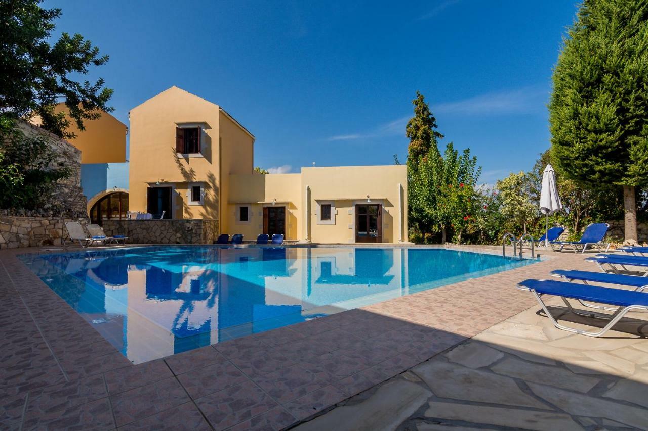 Iliopetra Aparthotel Douliana Buitenkant foto