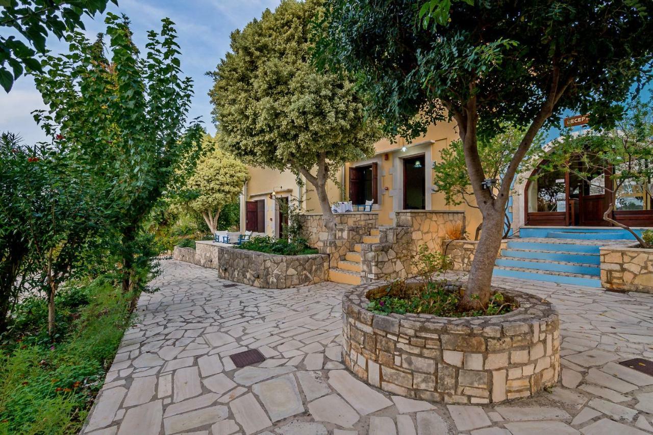 Iliopetra Aparthotel Douliana Buitenkant foto