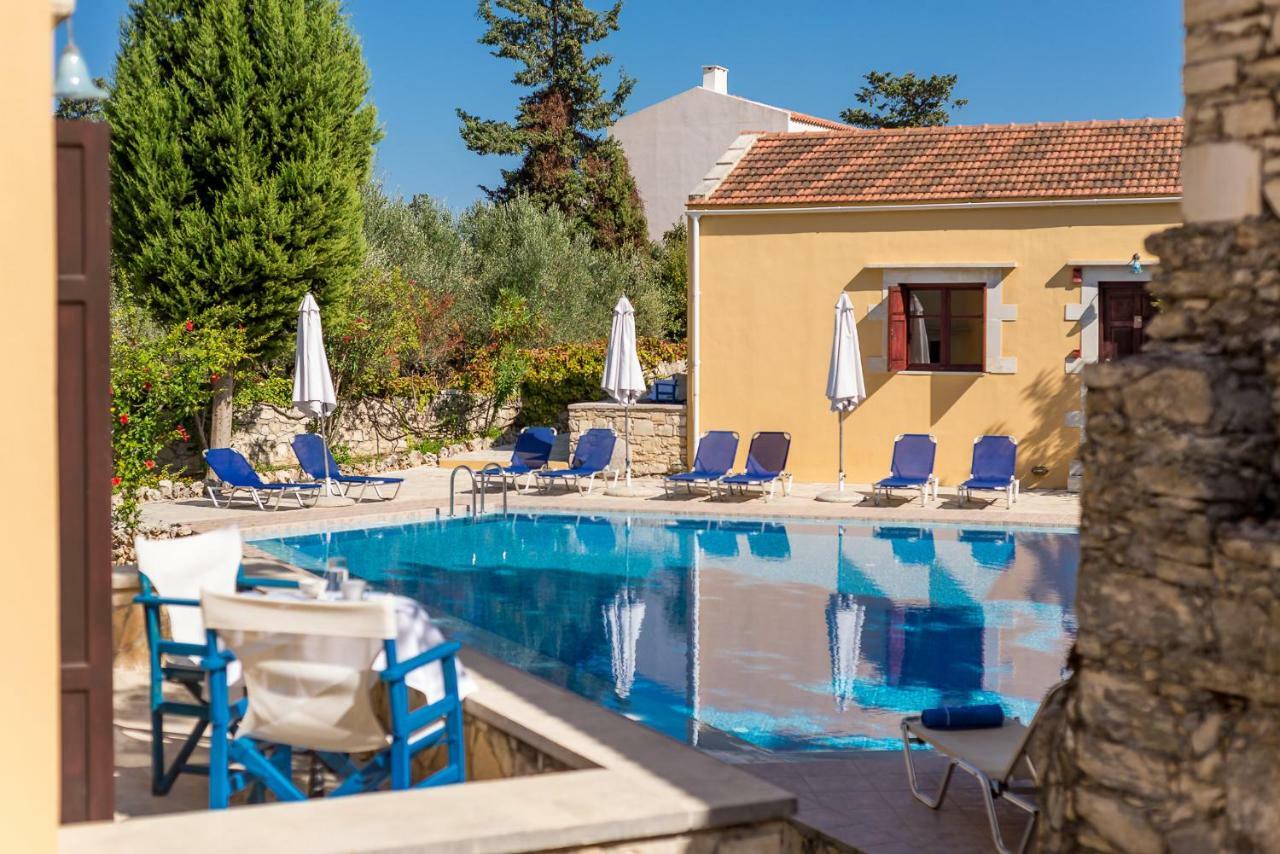 Iliopetra Aparthotel Douliana Buitenkant foto