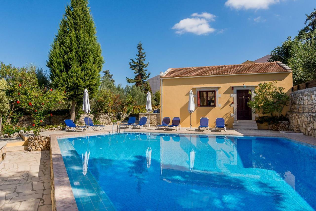 Iliopetra Aparthotel Douliana Buitenkant foto